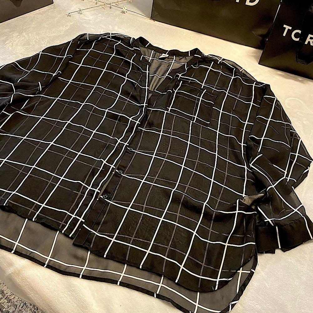 Mesh blouse